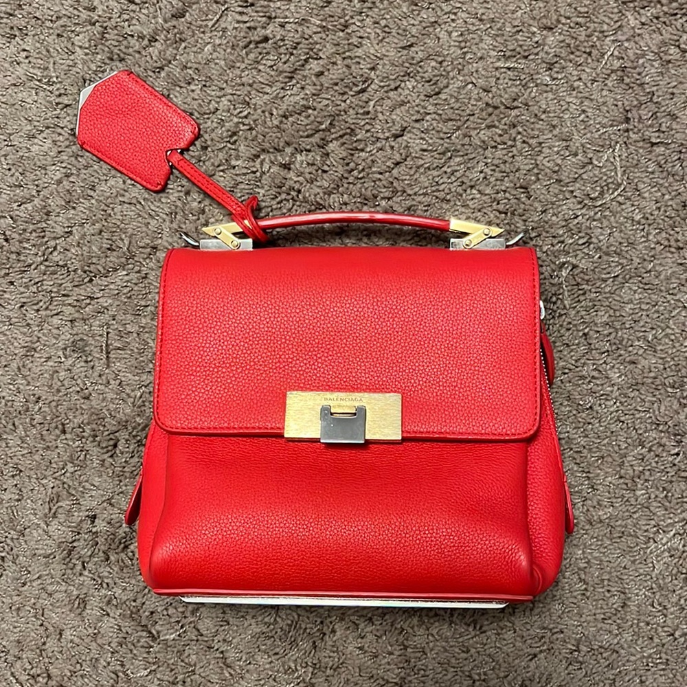 Price reduced! ❤️ Balenciaga red bag - great condition